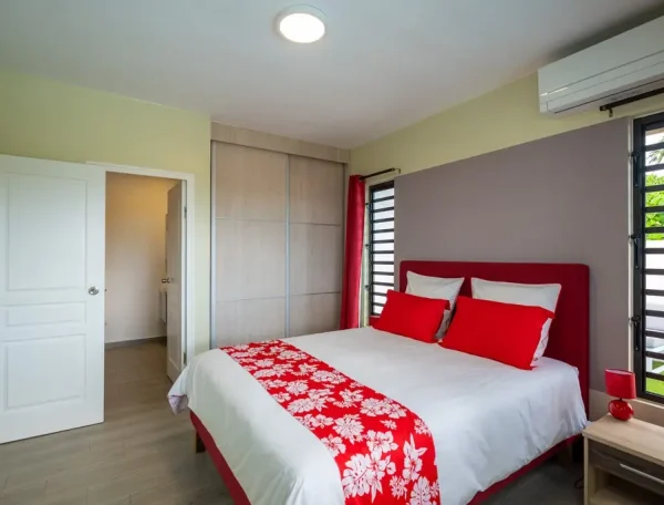 bedroom-2-sunset-villa-bora-bora-rental0003